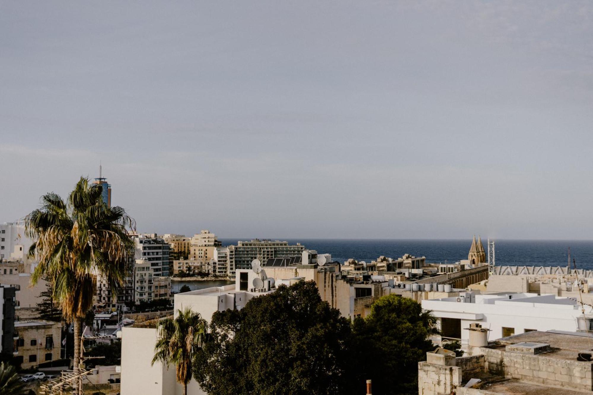 La88 Bayview Penthouse With Jacuzzi