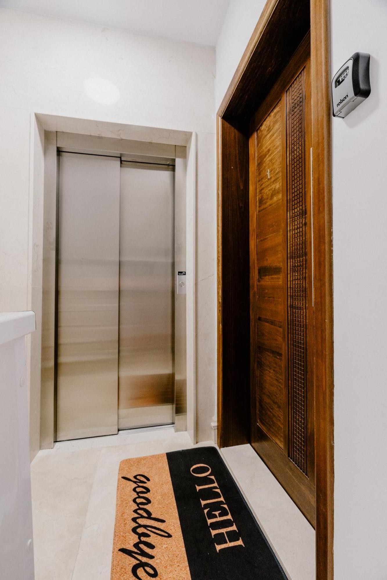 Apartment La88 Bayview Penthouse With Jacuzzi *