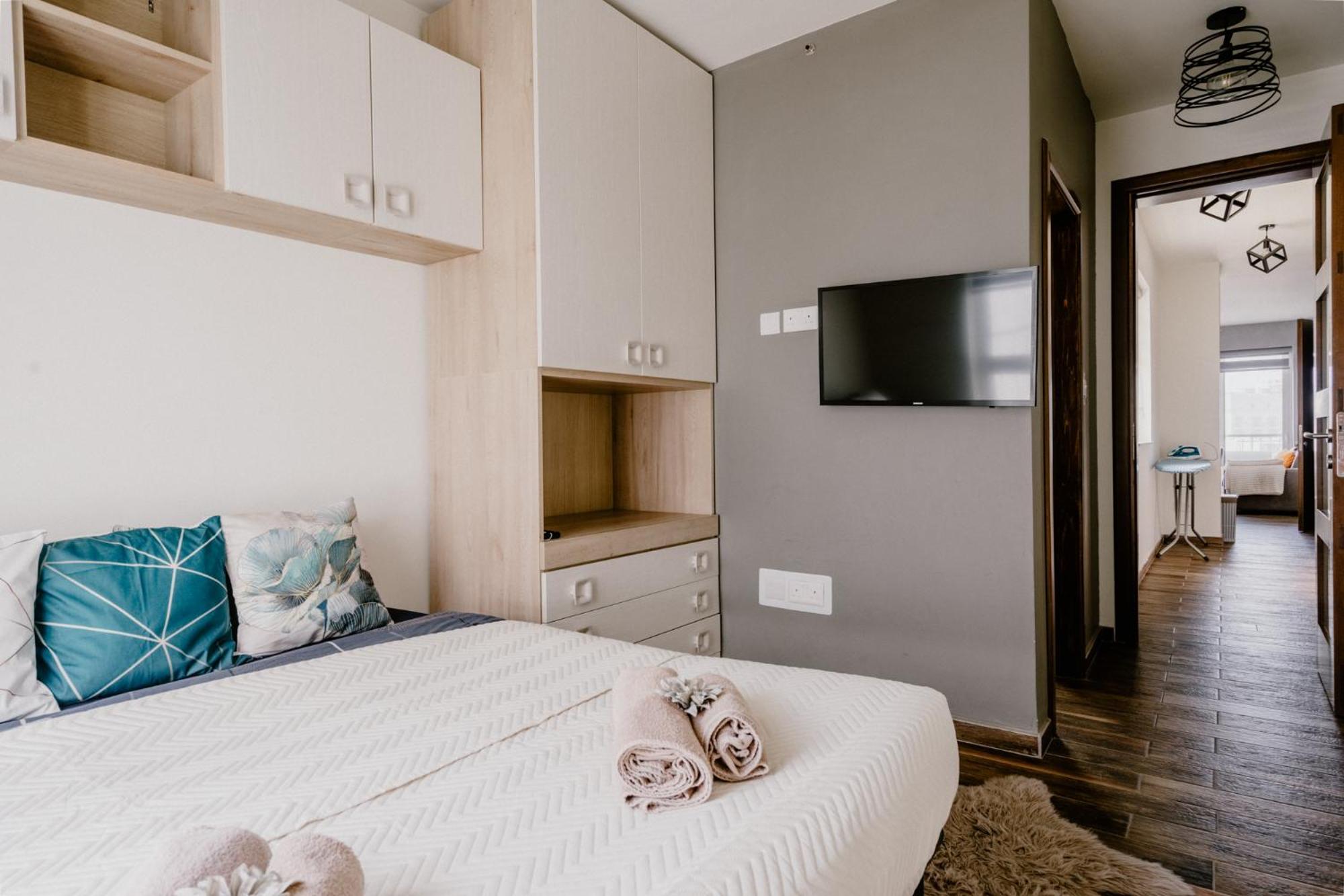Apartment La88 Bayview Penthouse With Jacuzzi *